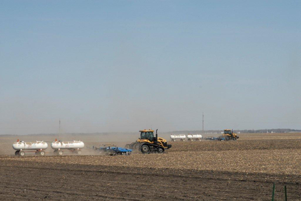 Equipment - Anhydrous Ammonia Fertilizer Application 2