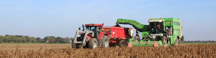 Tracktor_In_A_Field_Rich_Text_Editor_2.png