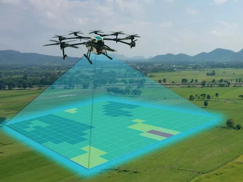 Drone gera imagem detalhada da lavoura, auxiliando o produtor a tomar decisões mais assertivas na gestão da lavoura