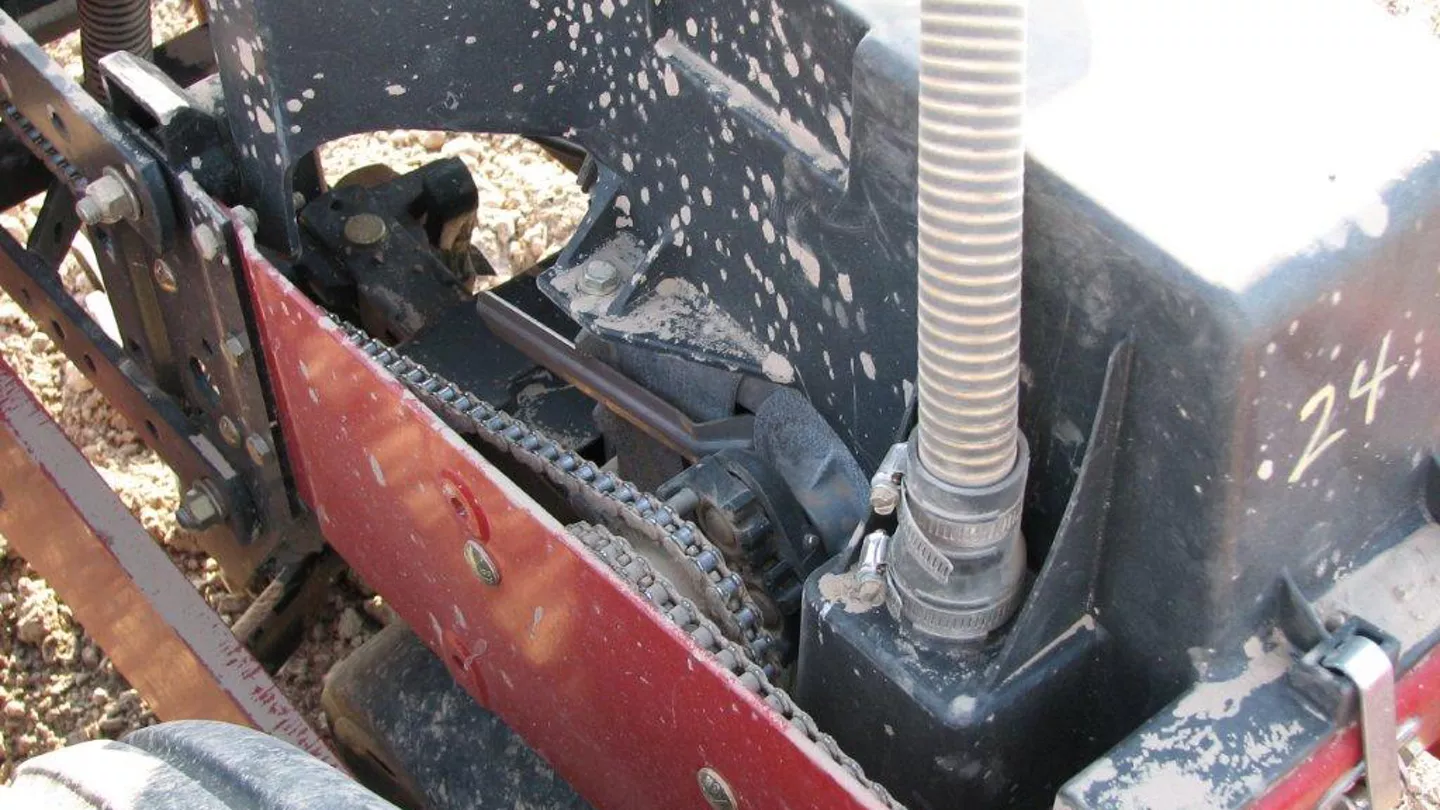 What are the Best Planting Conditions and Seed Placement for Soybean Seeds?