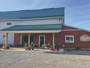 Wholesome Pickins Market & Bakery exterior shot